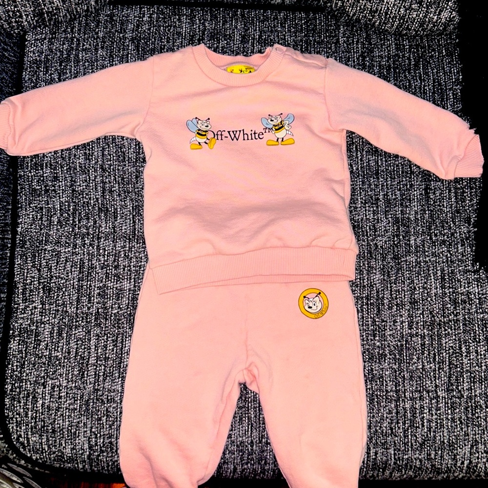 My Babygirl unfortunately was only able to wear it once before she grewout of it